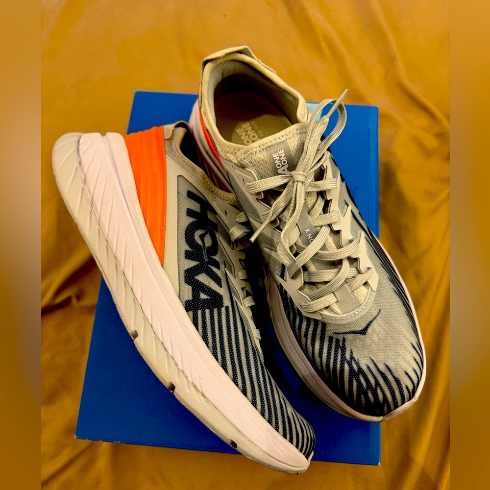 New without tags Hoka one one M Carbon X-SPE size 12.5